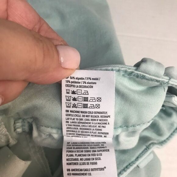 AMERICAN EAGLE  Stretch MIDI shorts sea green size 0 - Picture 6 of 6